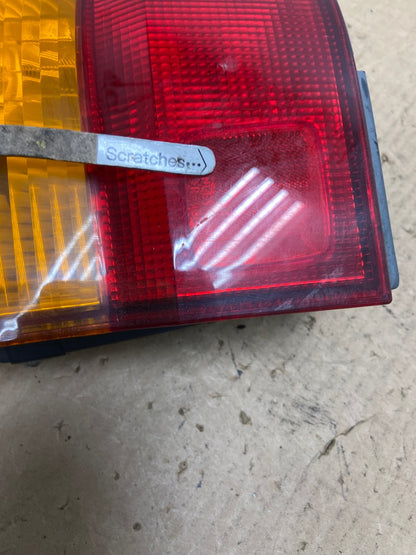 2002 2003 2004 Honda Odyssey Left Driver LH Side Tail Light AD3310 LK3