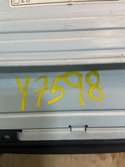 Kia Hyundai Radio 96160-4d130 Y7598 PS6