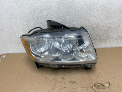 2011-2013 Jeep Grand Cherokee Right Passenger Halogen Headlight AI1143 DW0