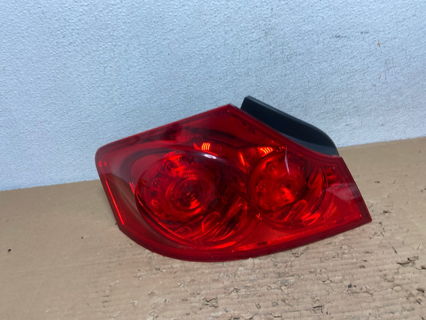 2007 to 2013 Infiniti G35 G37 Sedan Left Driver LH Side Tail Light AD4400 LK0