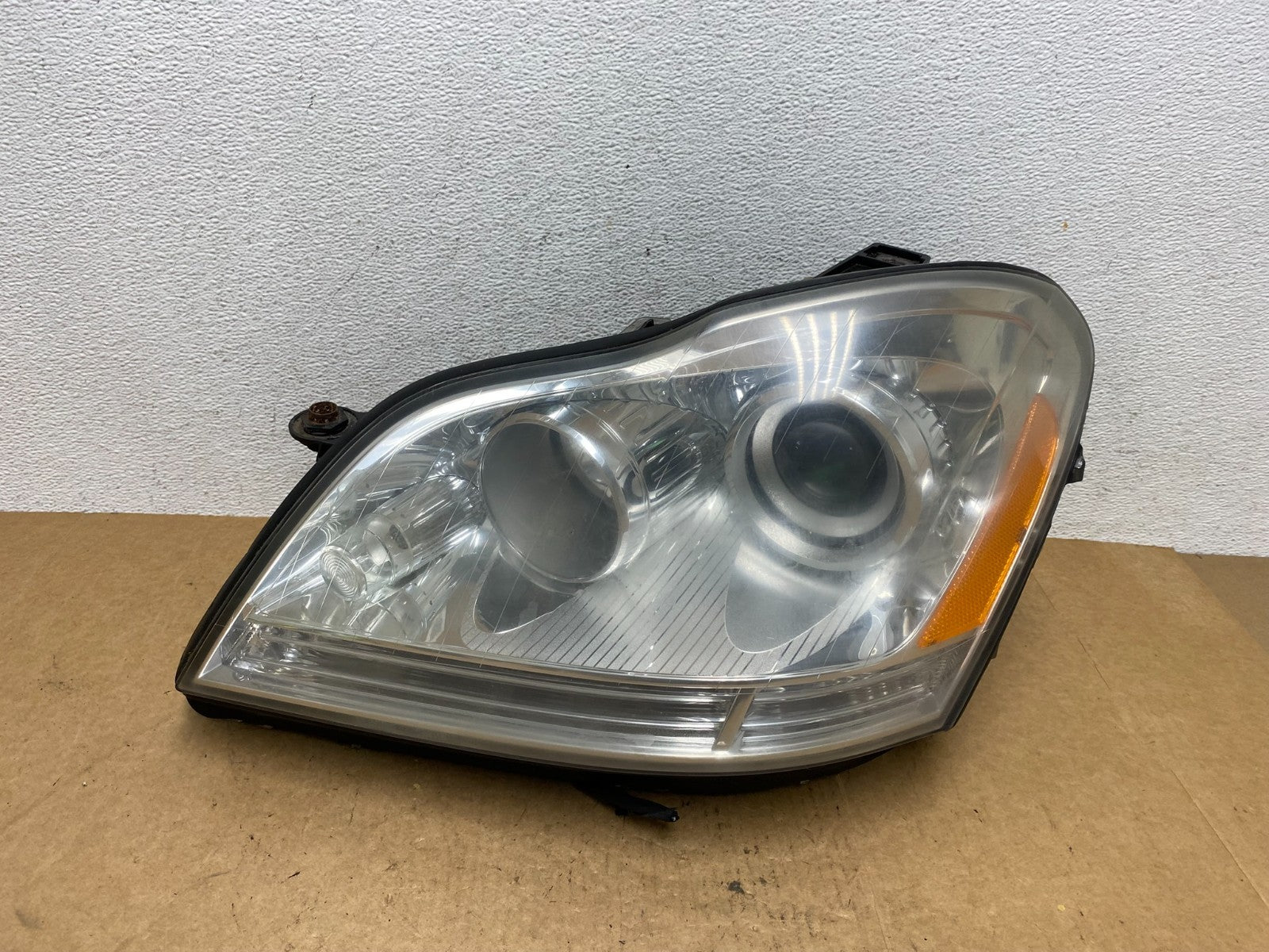 2007 to 2009 Mercedes GL-Class GL450 Headlight Left Driver LH AE3291 DW0