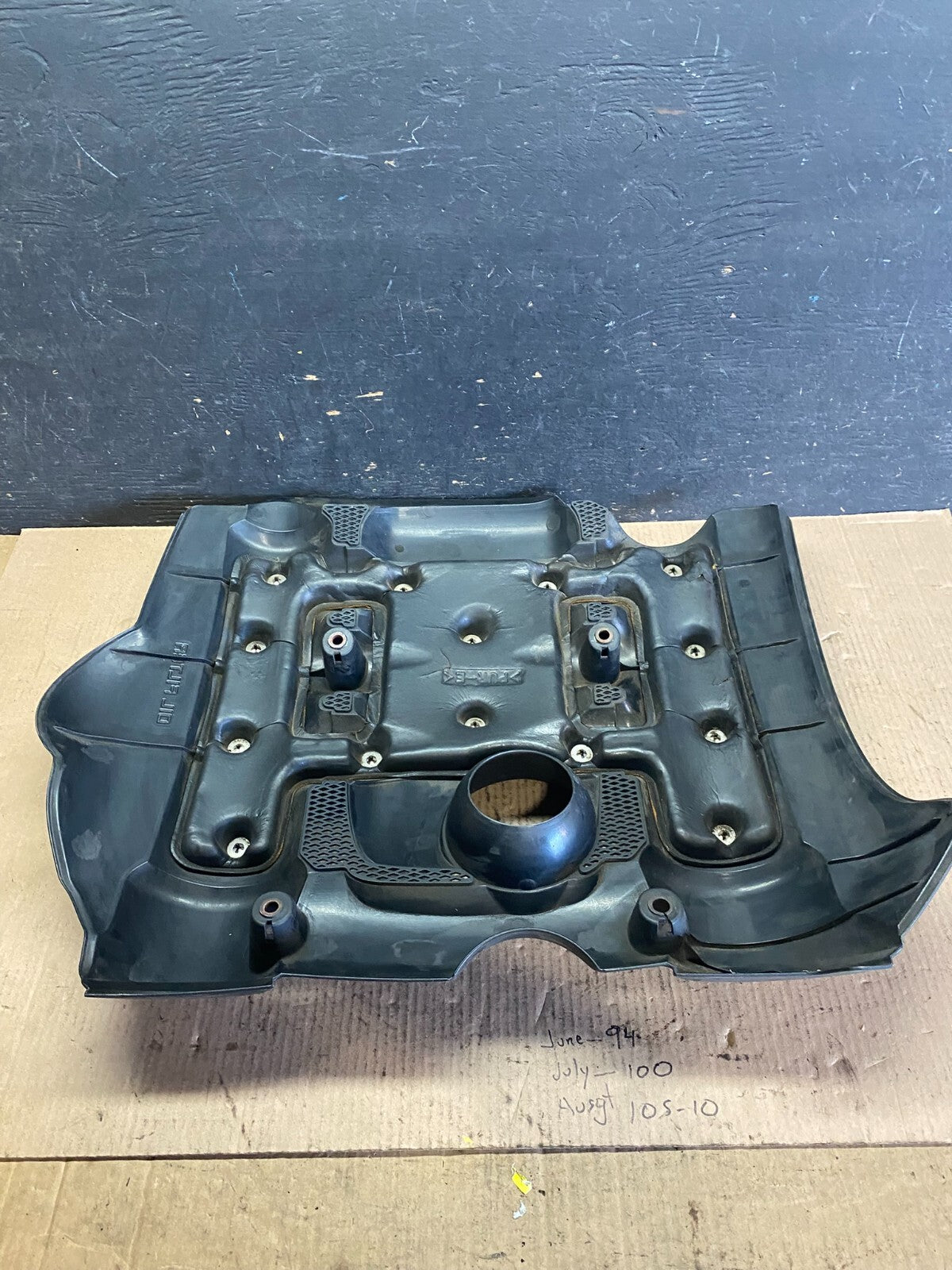 2006 to 2008 Kia Sedona V6 3.8L Engine Motor Cover O7859 PS4
