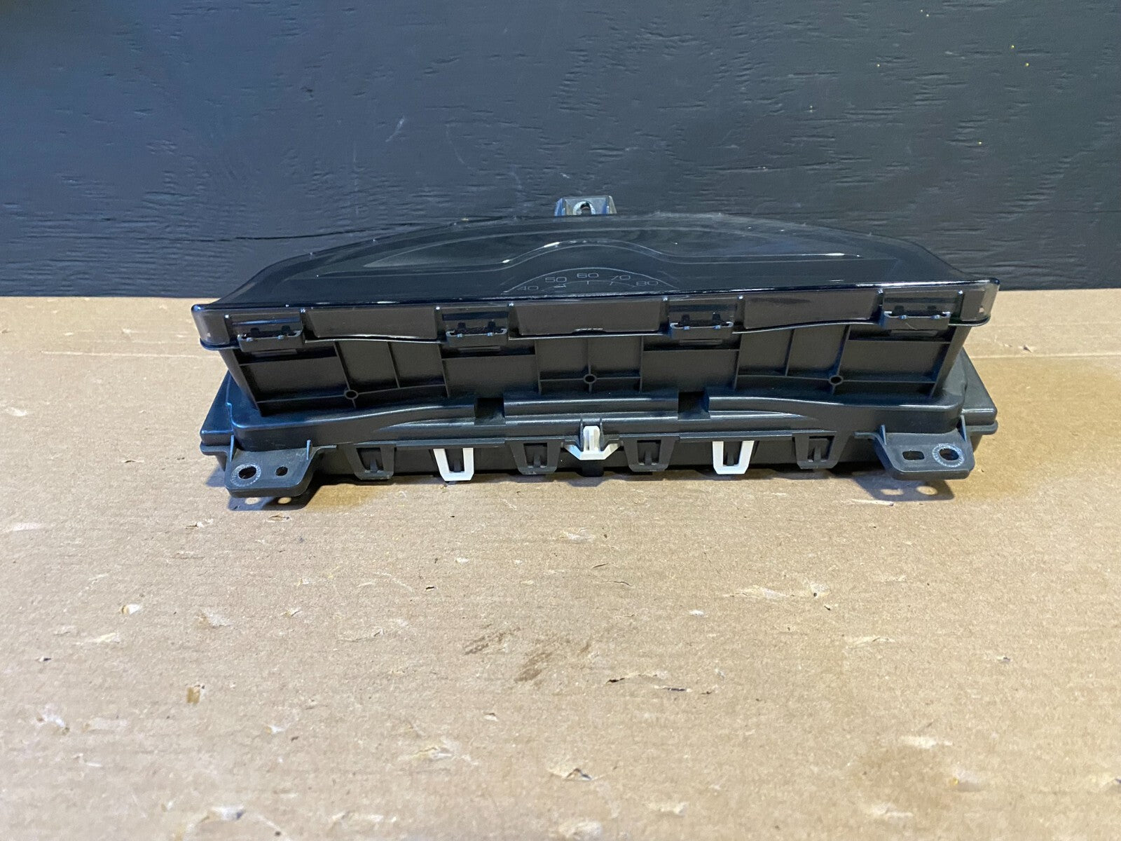 2011 2012 Lincoln MKZ Speedometer Cluster Gauge OEM D45024