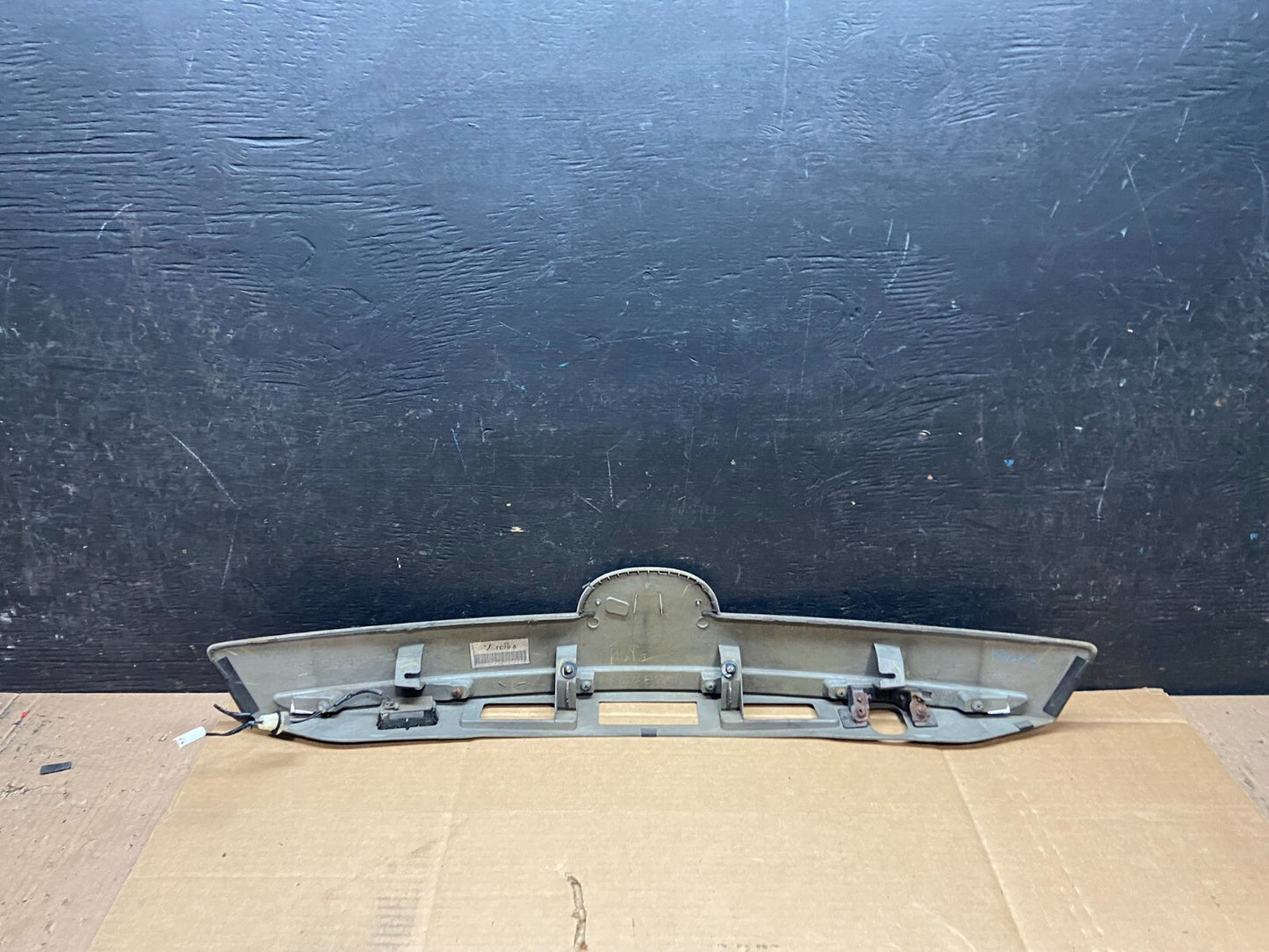 2007 to 2009 Mazda CX-9 Trunk Lid Garnish Panel Molding Trim Backup Camera H70888