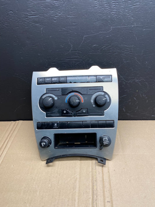 2005 2006 2007 Jeep Commander Grand Cherokee A/C Climate Control Bezel AB8690 DG0