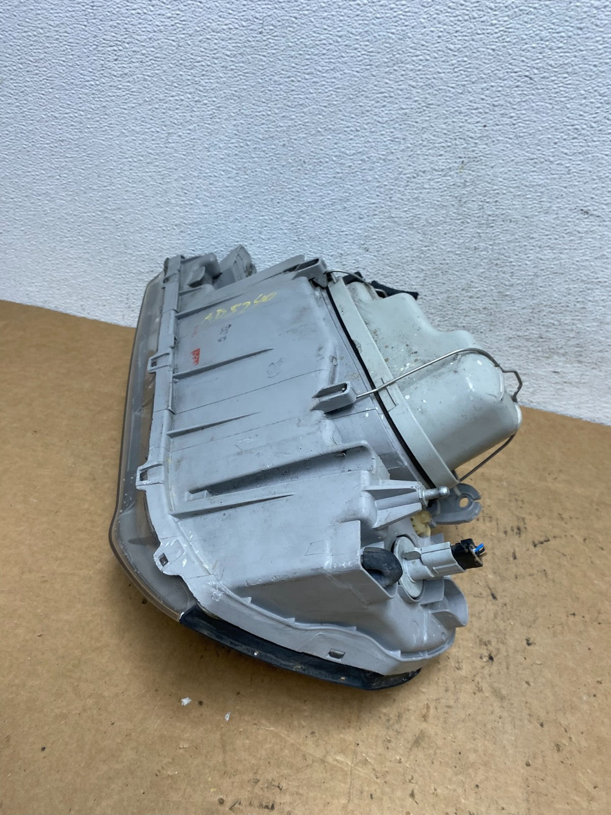 2004 to 2006 Suzuki Verona Right Passenger View Door Mirror AD5240 DG7