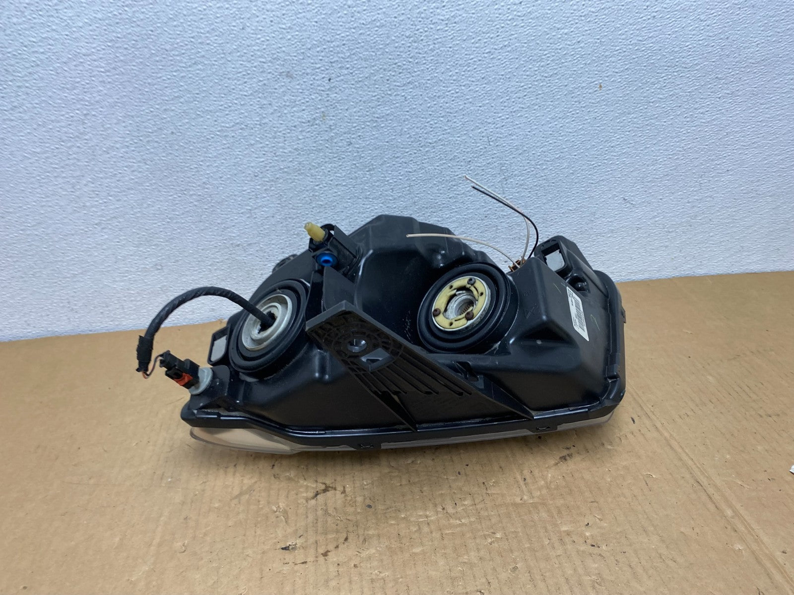 2011-2013 Jeep Grand Cherokee Right Passenger Halogen Headlight AC7632 DW5