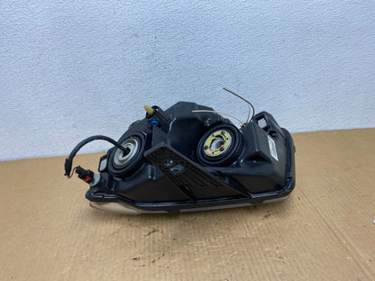 2011-2013 Jeep Grand Cherokee Right Passenger Halogen Headlight AC7632 DW5