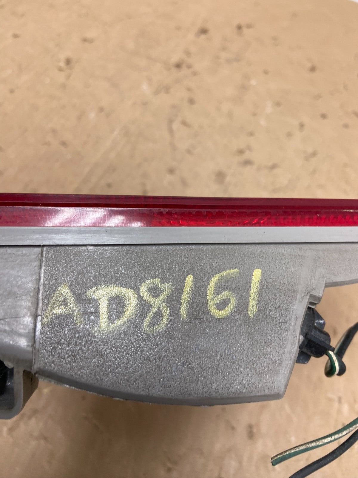 1999 to 2004 Honda Odyssey Rear 3rd Brake Light Lamp ad8161 DG6