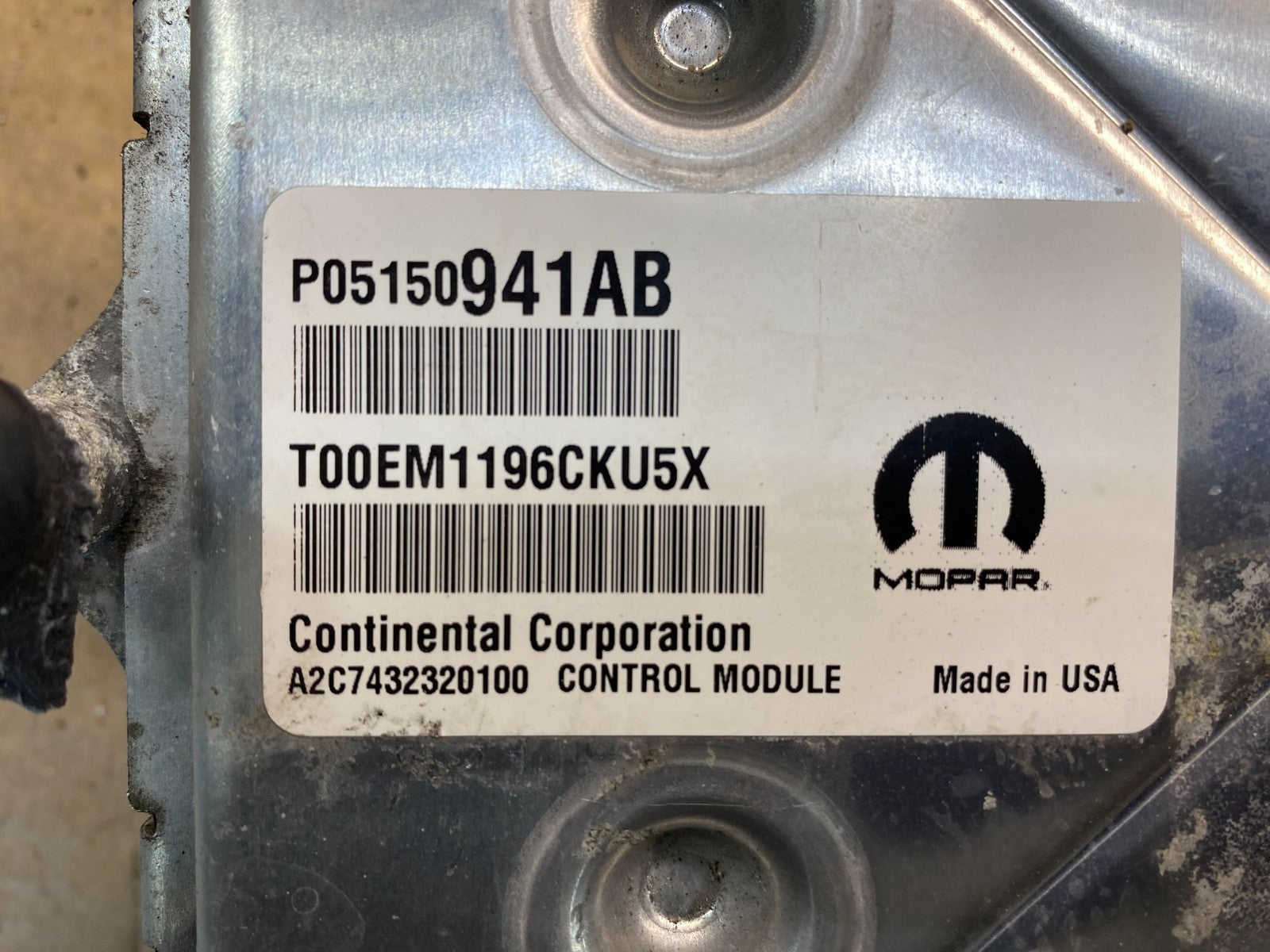 2015-2017 Jeep Compass Patriot Engine Control Module p05150941ab ECU AD9787 DW2