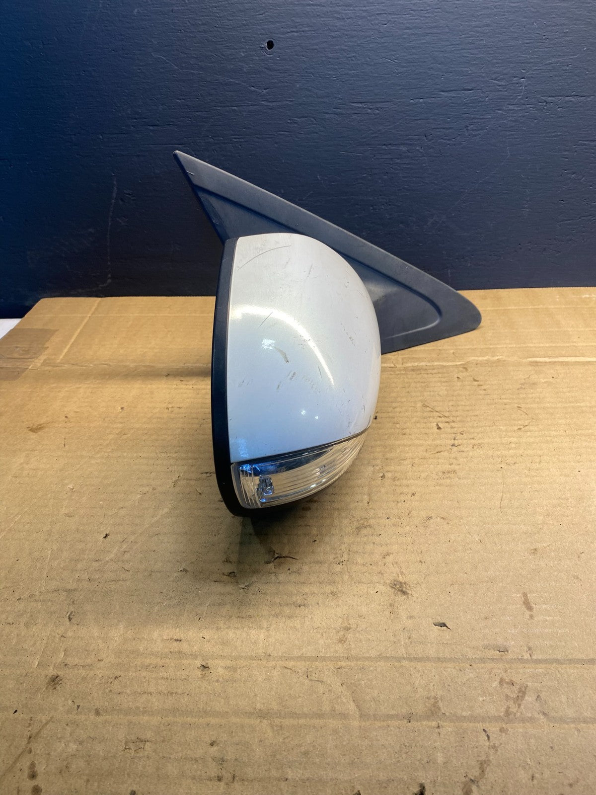 2010 - 2013 Mazda 3 Right Passenger Side View Turn Signal Mirror Power AB7061 DW3
