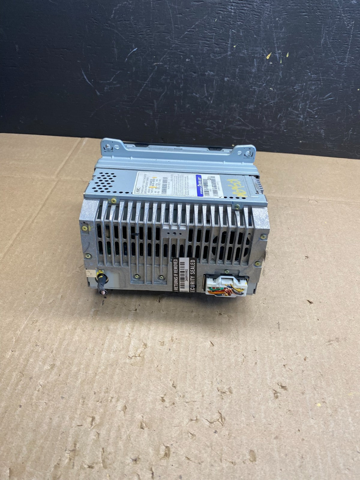 2007 - 2009 Kia Sedona Entourage Radio Stereo Receiver AM FM CD Player AB9501 DG3