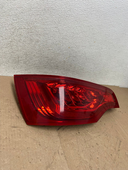 2010 - 2015 Audi Q7 Left Driver LH Side Tail Light AG5317 LK1