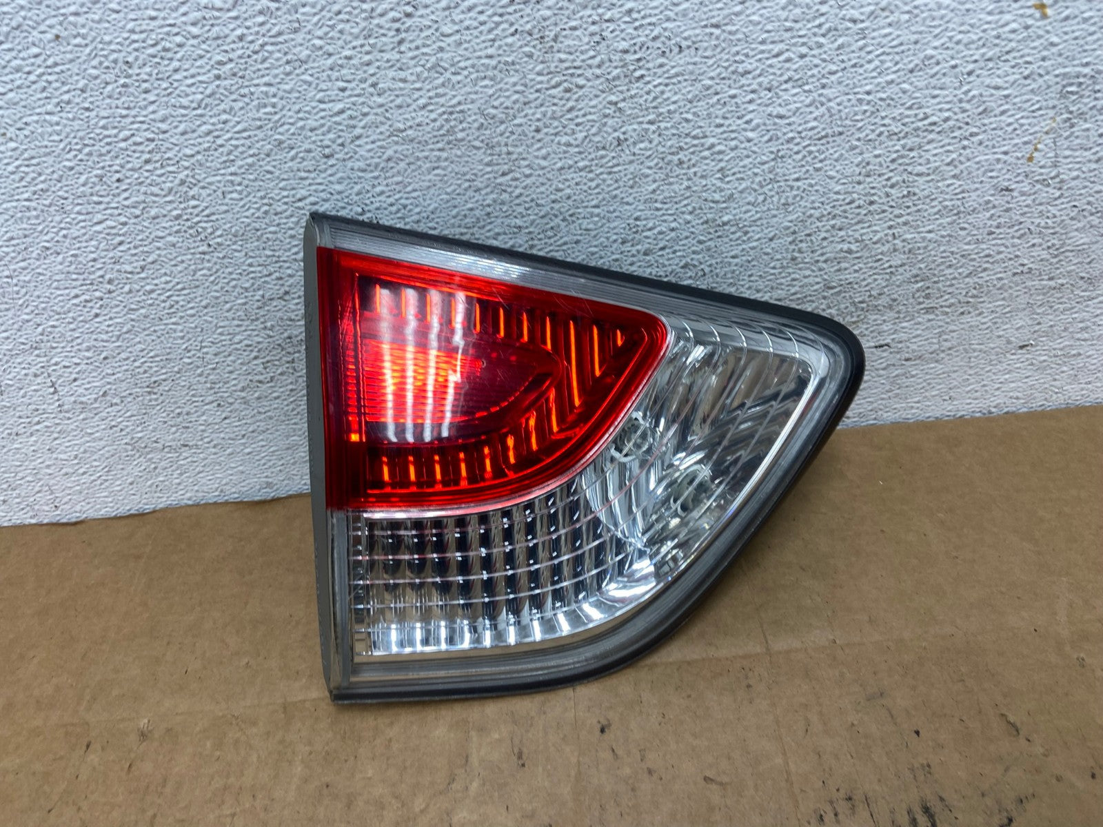 2013 to 2016 Nissan Pathfinder Left Driver Inner Tail light AD4650 LK0