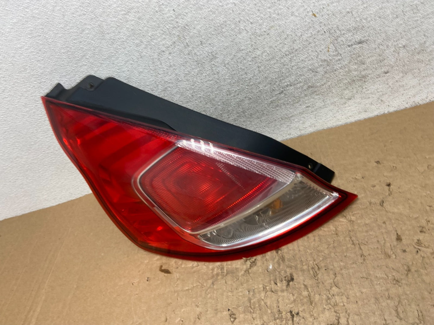 2014 to 2019 Ford Fiesta Hatchback Left Driver Side Tail Light AF8392 DG1