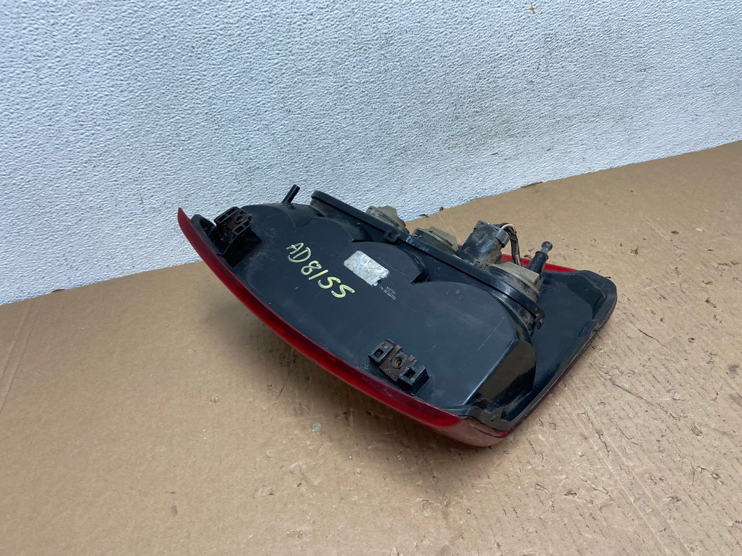 1999-2004 Jeep Grand Cherokee WJ Right Passenger Rh Tail Light AD8155 LK5