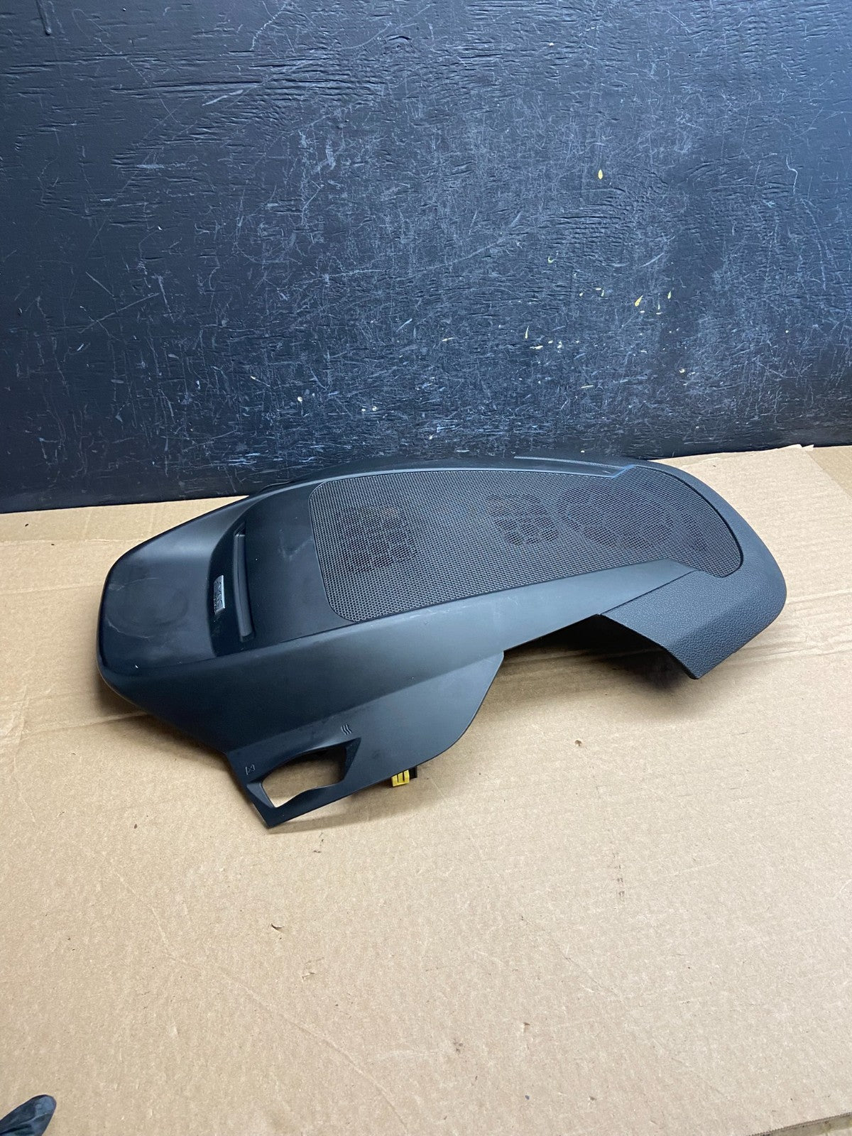 2013-2018 Ford Escape Front Upper Dash Speaker Cover CJ54-S045N42-E AF2439 DG2