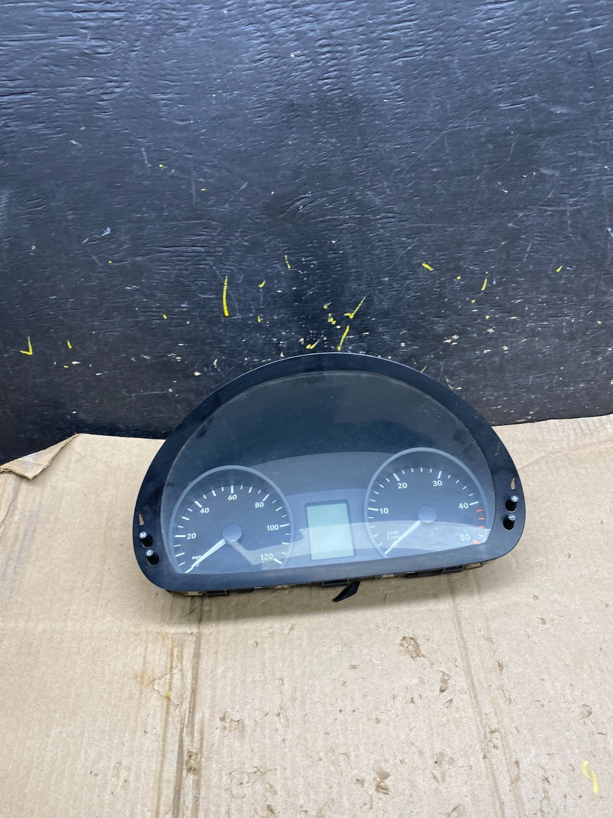 2007 to 2009 Sprinter 2500 3500 Instrument Speedometer Gauge Cluster X5958 DG0