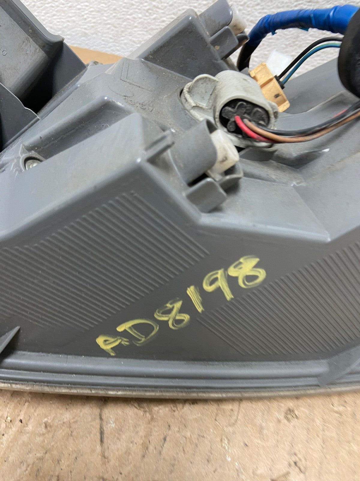 2010 2011 2012 Mazda CX-9 Left Driver Lh Side Tail Light AD8198 LK6