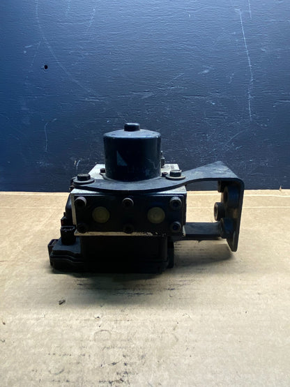 Wabco ABS Hydraulic ABS Pump With Module P/N 4784070720 AD7581 DG4