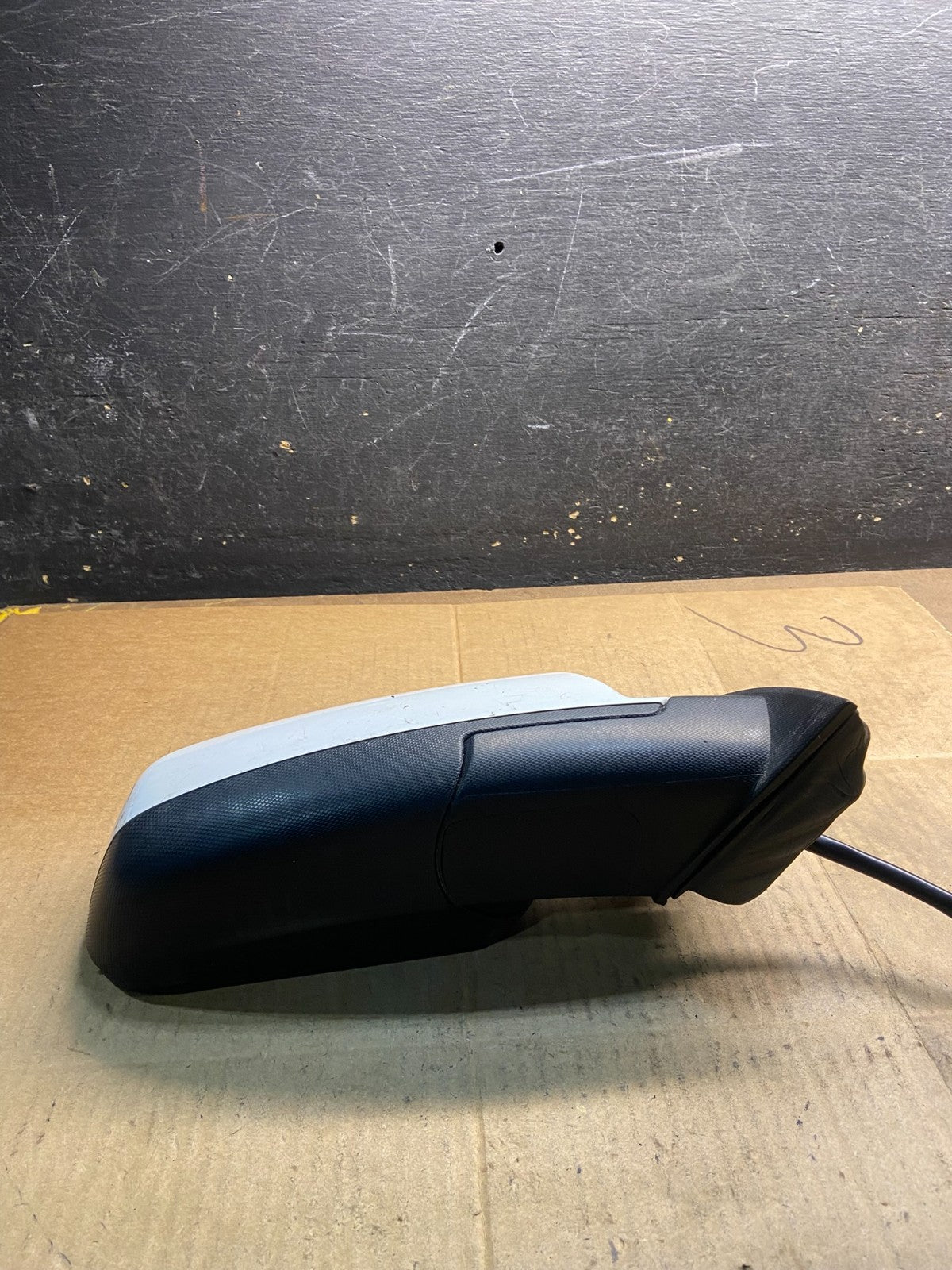 2010 to 2015 GMC Terrain Right Passenger Chrome Door Mirror OEM Y3951 MS3