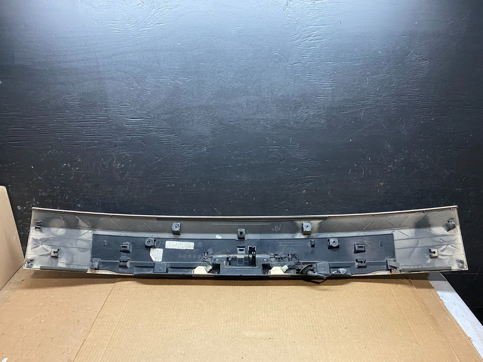 2011 to 2018 Dodge Grand Caravan Tail Gate Trim Molding W/O Camera OEM G5597 PS7