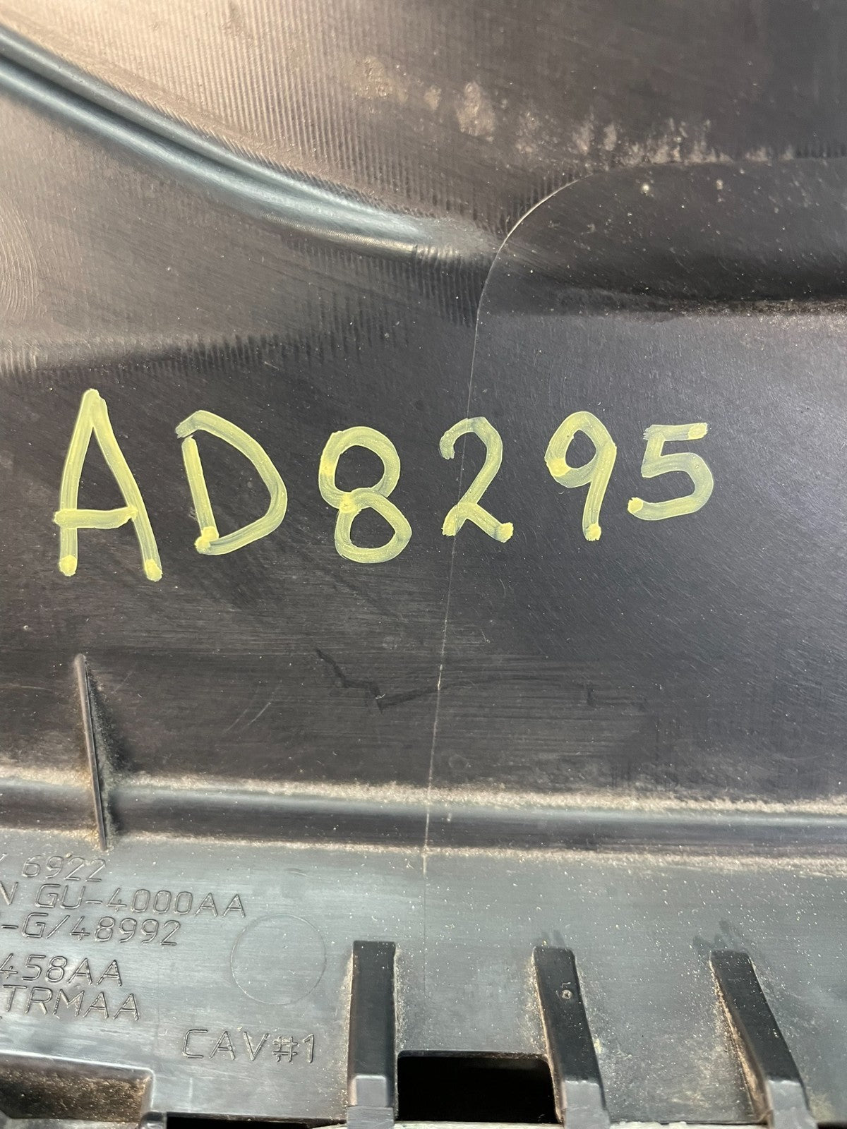 2008 2009 2010 Jeep Grand Cherokee Front Upper Grill Grille AD8295 DG5