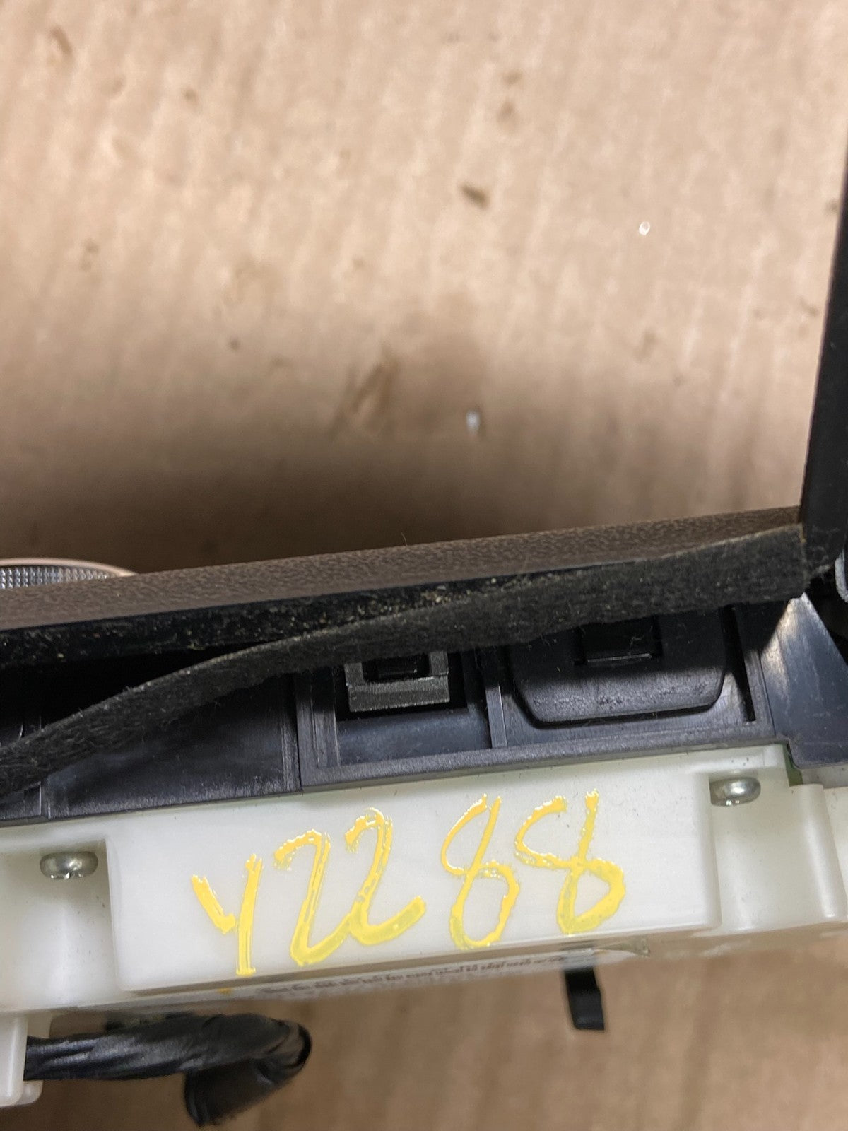 2009-2014 Nissan Maxima Center Console Climate Control Radio Bezel OEM y2288 DG7