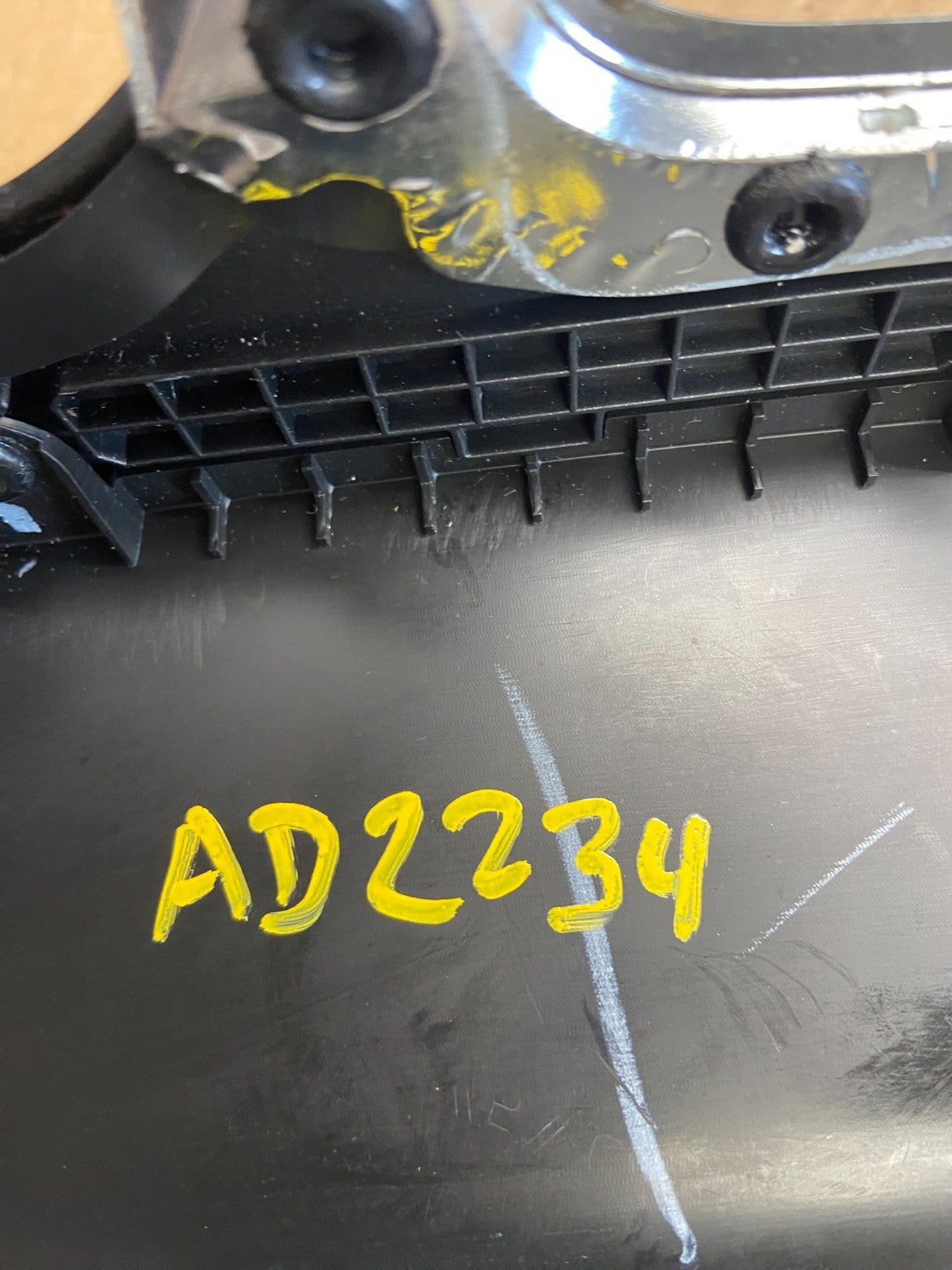 2017 to 2020 Ford Fusion Shifter Floor Center Console Trim Bezel AD2234 DG5