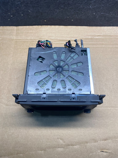 2015 to 2017 Chevrolet Traverse Am Fm Cd Player Radio Screen Display ah4799 DG4