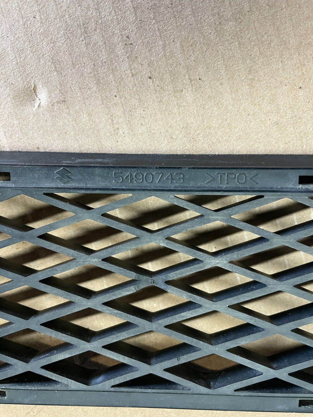 2007 2008 2009 Suzuki XL-7 Front Lower Grill Grille Chrome M6314 DG6