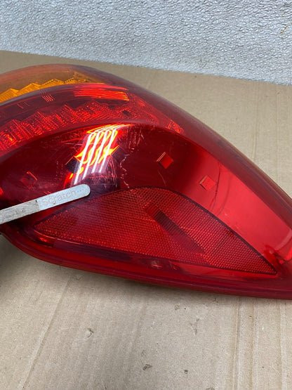 2009 2010 Nissan Murano Right Passenger Rh Side Tail Light T8132 DW4