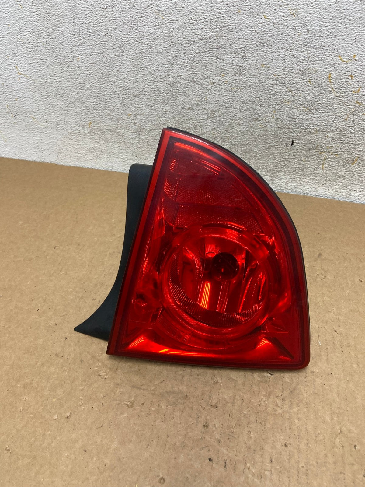 2008 - 2012 Chevrolet Malibu Right Passenger RH Side Tail Light AI3431 LK0