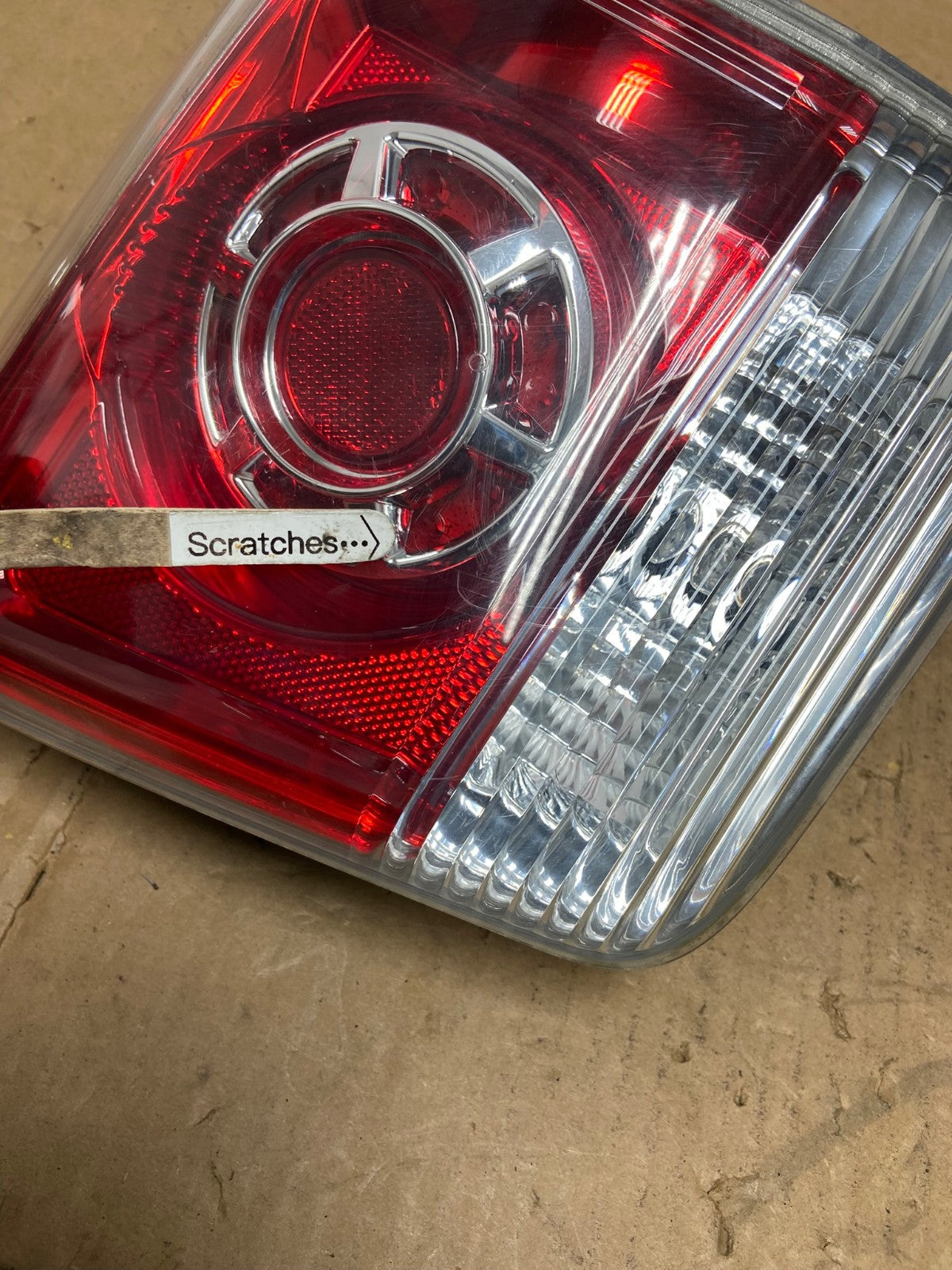 2007 to 2012 GMC Acadia Left Driver Lh Side Tail Light Inner AD0457 LK3
