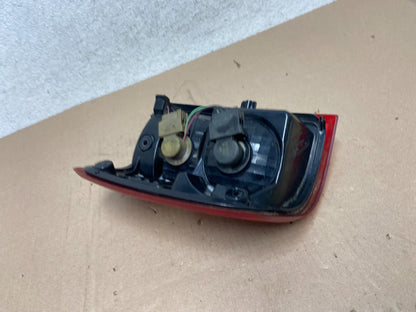 2006 to 2011 Ford Ranger Left Driver LH Side Tail Light AG6652 DW6