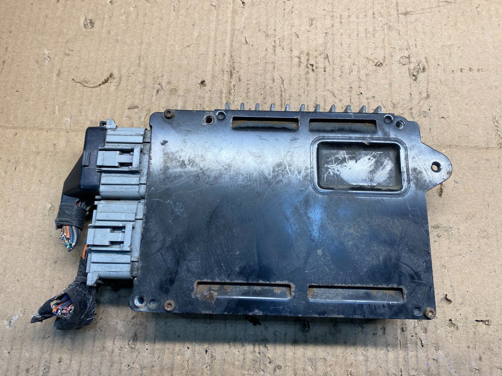 1999 Dodge Caravan Brain Computer Brain Engine Control ECU ECM V2393 DG1