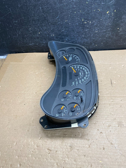 2003 to 2006 Chevrolet Silverado Speedometer Instrument Cluster ag6356 DG2