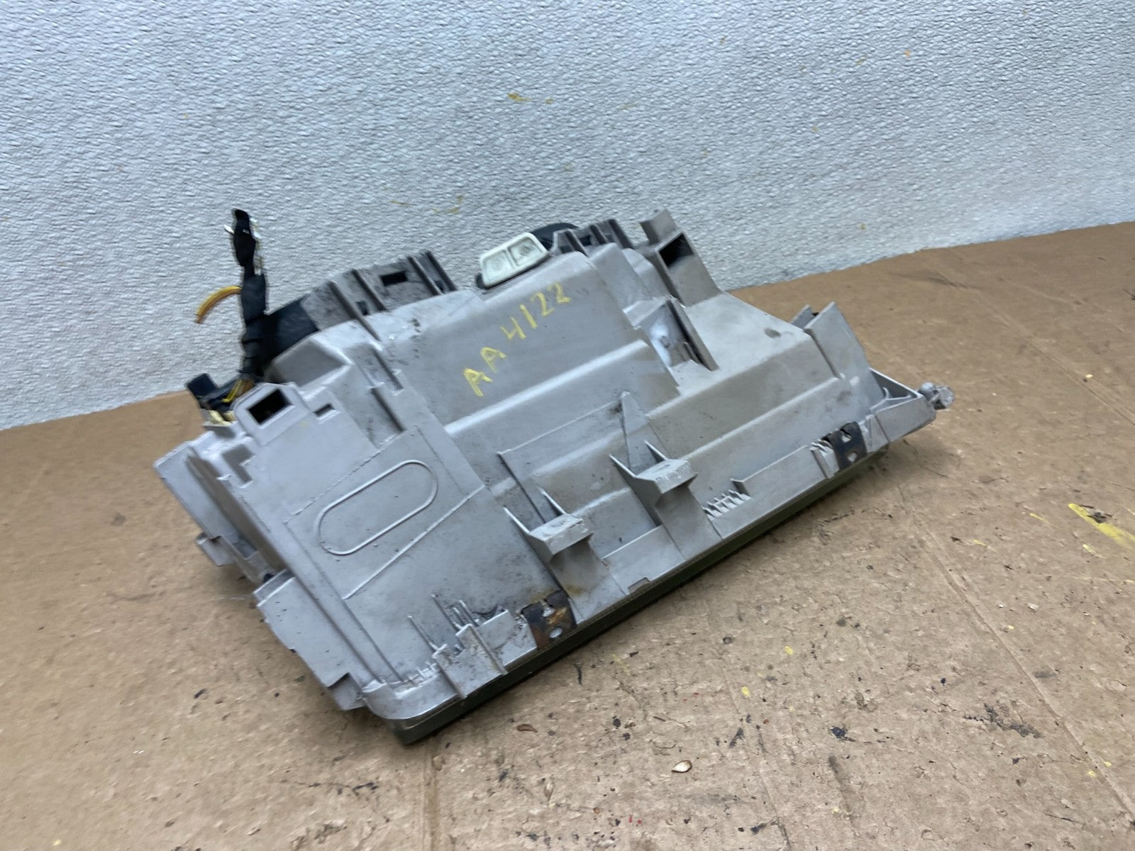 1997-1999 Mercedes W140 S320 S500 Left Driver LH Halogen Headlight Oem AA4122 DW6