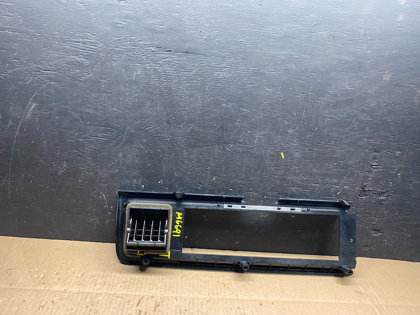 1983 Ford Thunderbird Dash Panel E3SZ-63044D70-C M66915