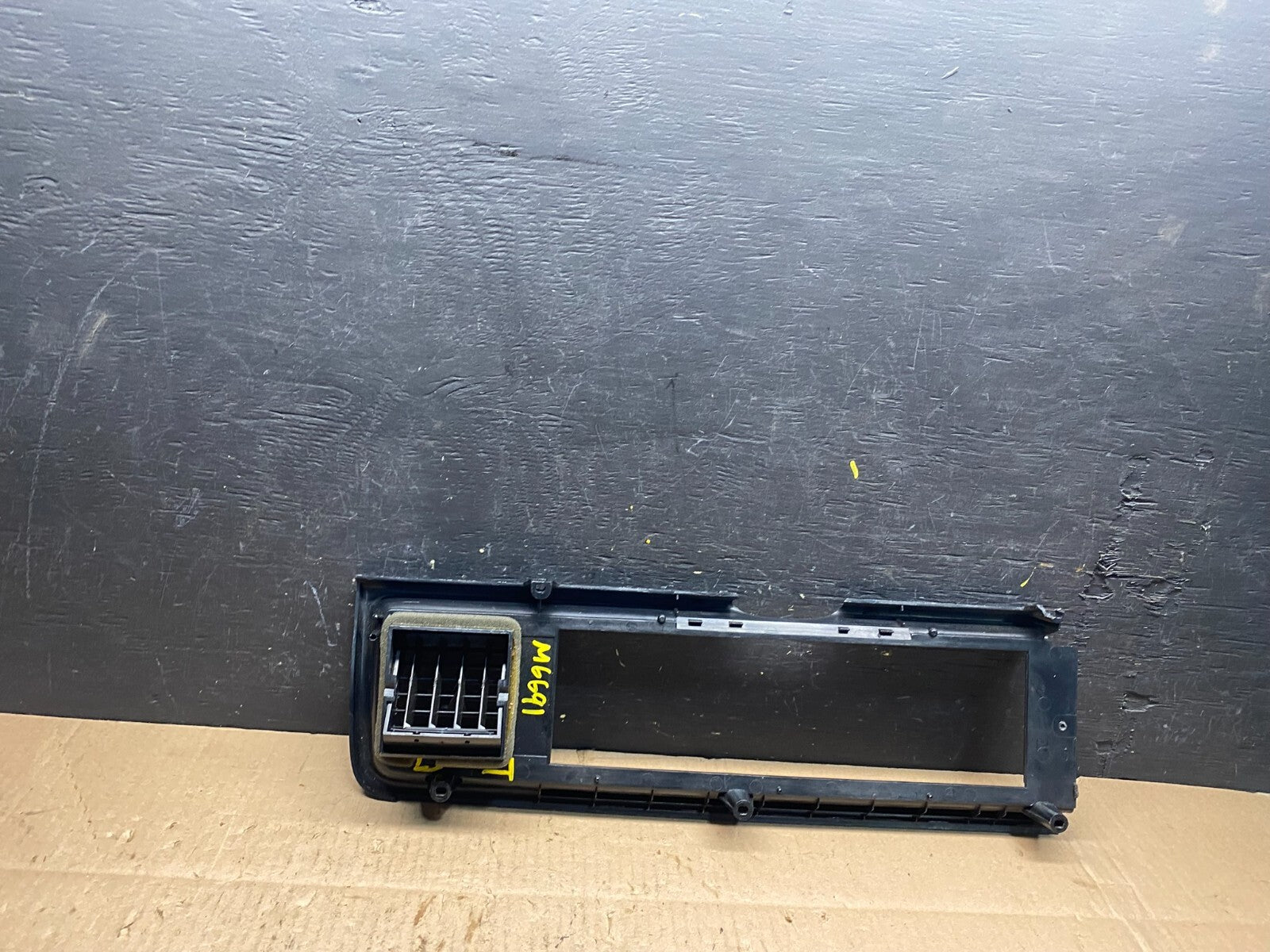 1983 Ford Thunderbird Dash Panel E3SZ-63044D70-C M66915