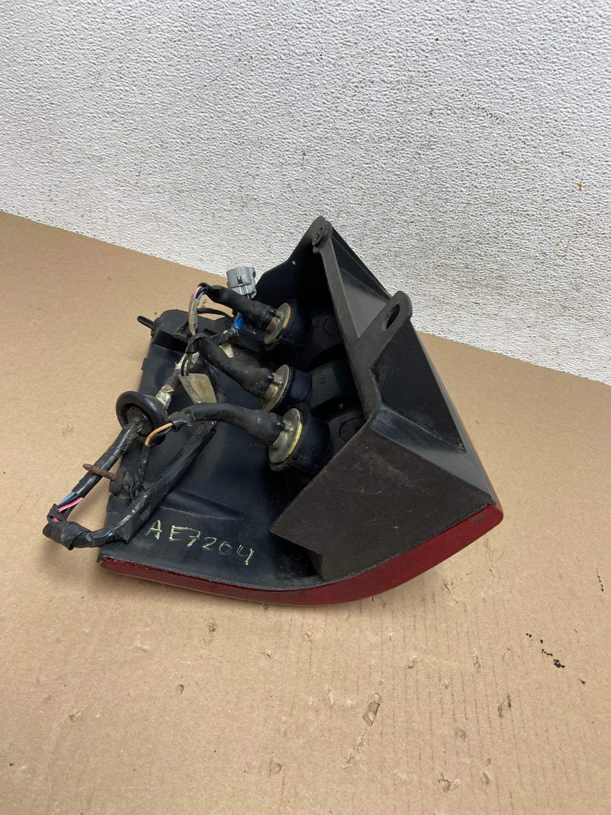 1993-1998 Jeep Grand Cherokee ZJ Right Passenger Side Rh Tail Light AE7204 LK7
