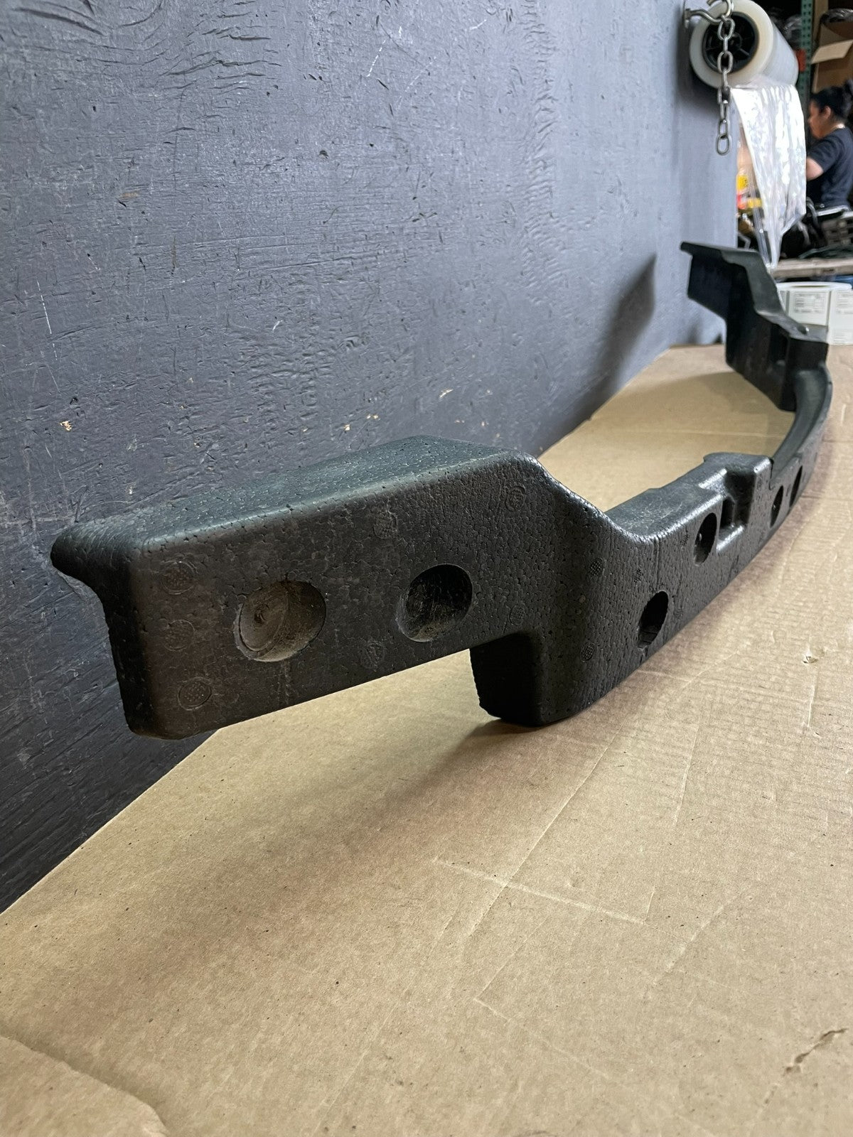 2013 to 2016 GMC Acadia Front Bumper Impact Absorber af5301 DG2
