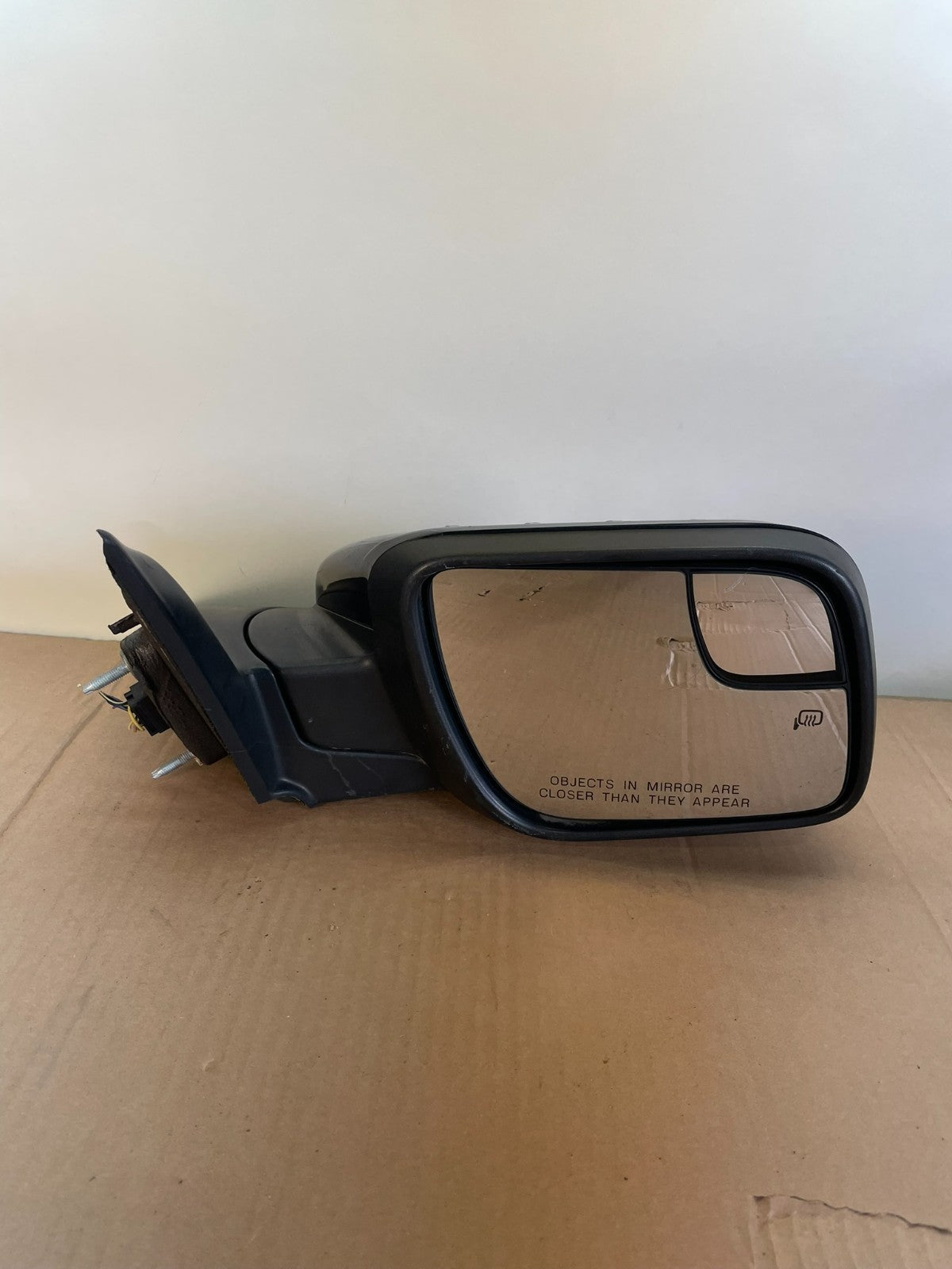 2011 to 2015 Ford Explorer Right Passenger View Door Mirror AG7729 DG7
