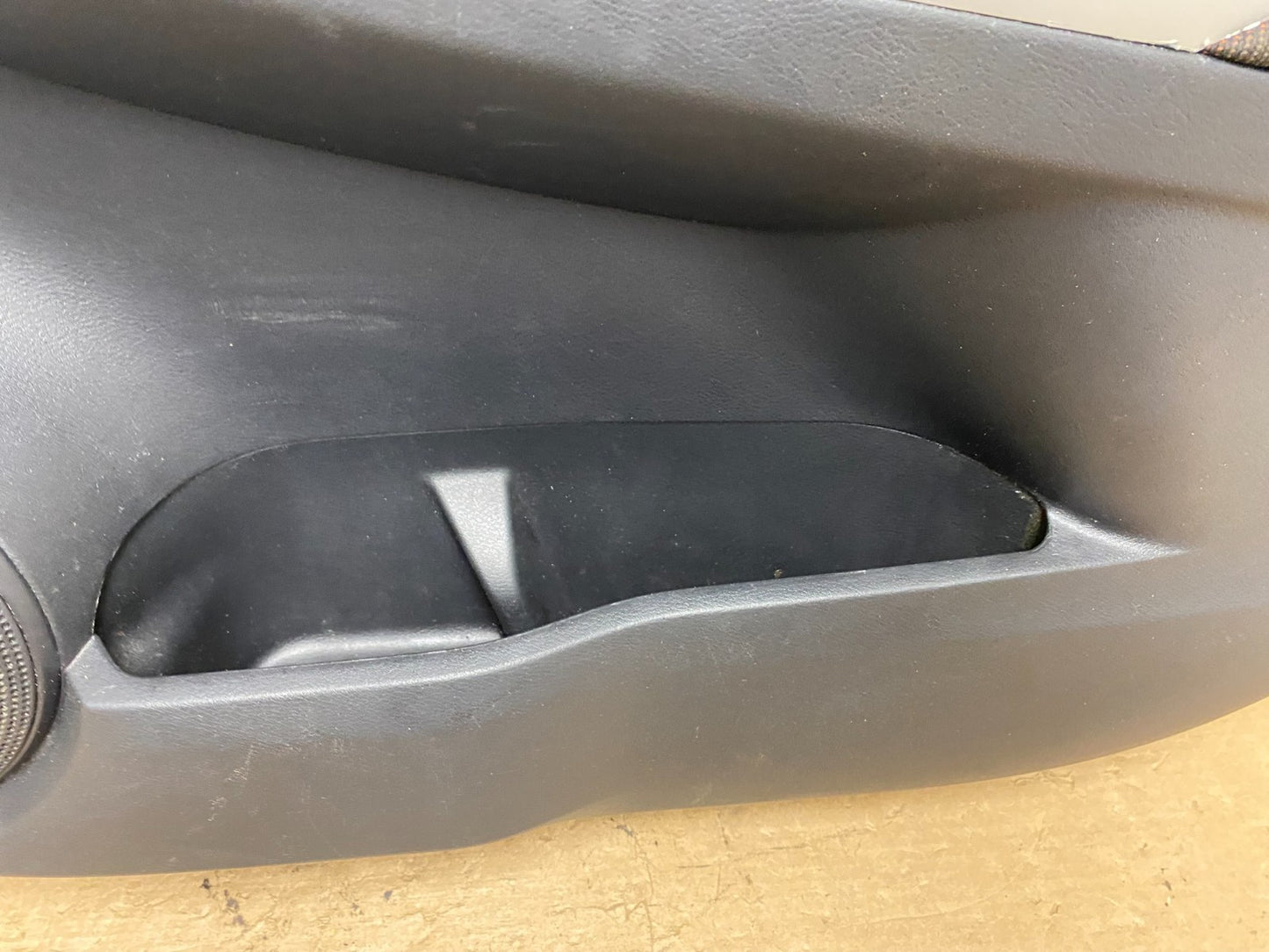 2018 2019 2020 Nissan Kicks Front Right Passenger Door Panel Oem P1363 DG4
