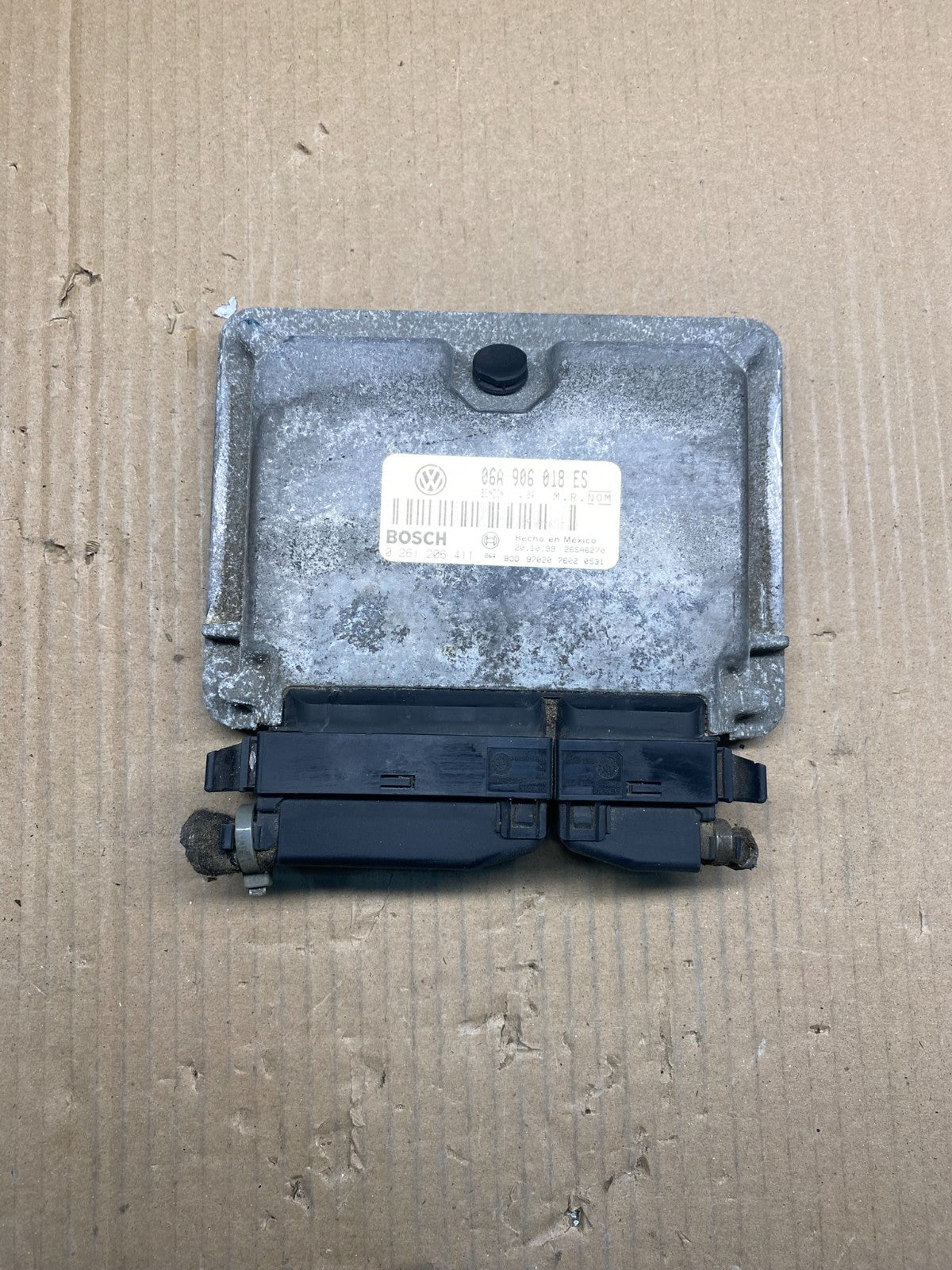 2000 2001 Volkswagen Jetta Engine Computer Ecu Pcm Ecm Pcu aj0354 DG0