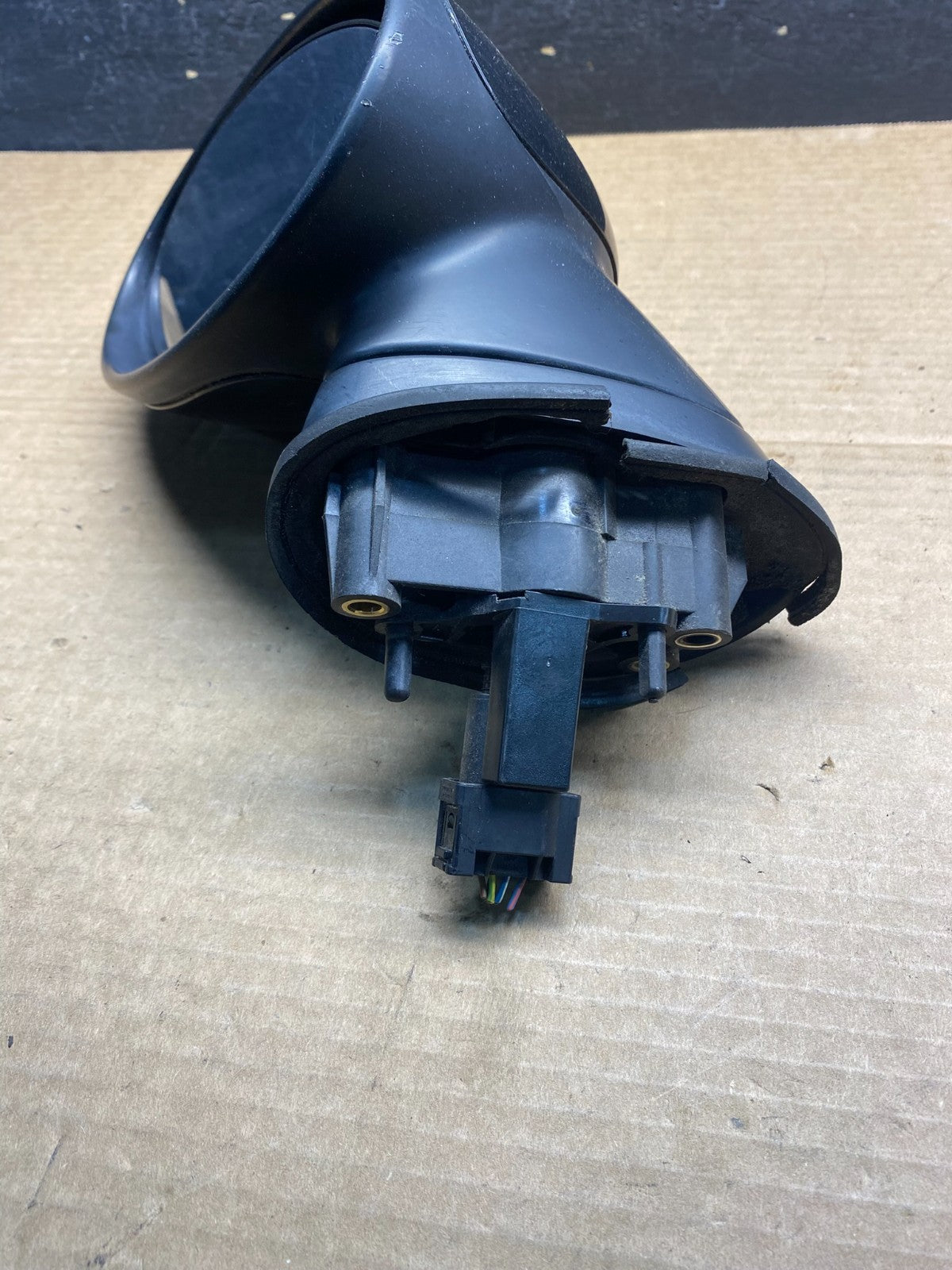2002 to 2007 Mini Cooper Driver Left Side View Power Door Mirror af7778 DG3