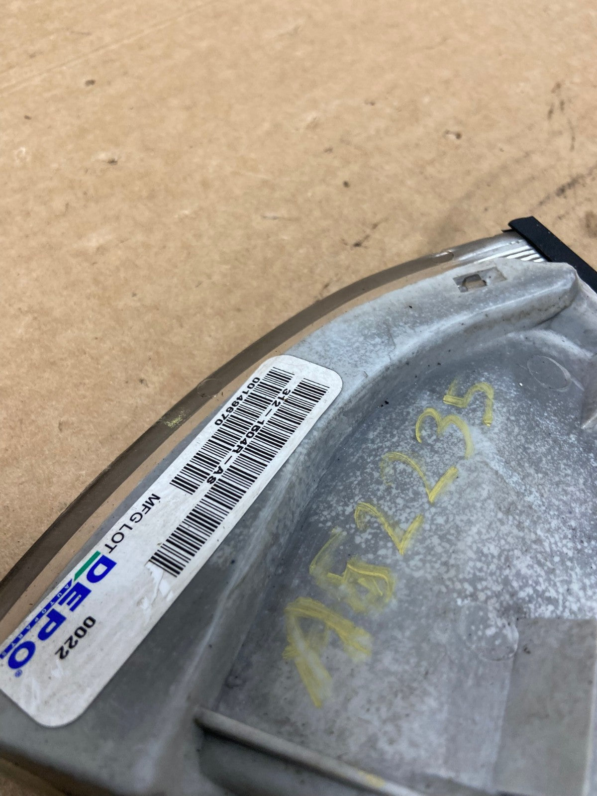 1992 to 1994 Toyota Camry Right Passenger RH Side Turn Signal DEPO AG2235 LK5
