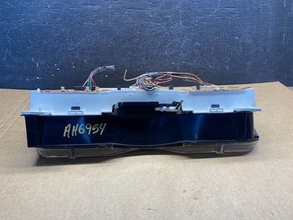 2001-2002 Ford Econoline E250 E350 Van Speedometer Instrument Cluster ah6954 DG5