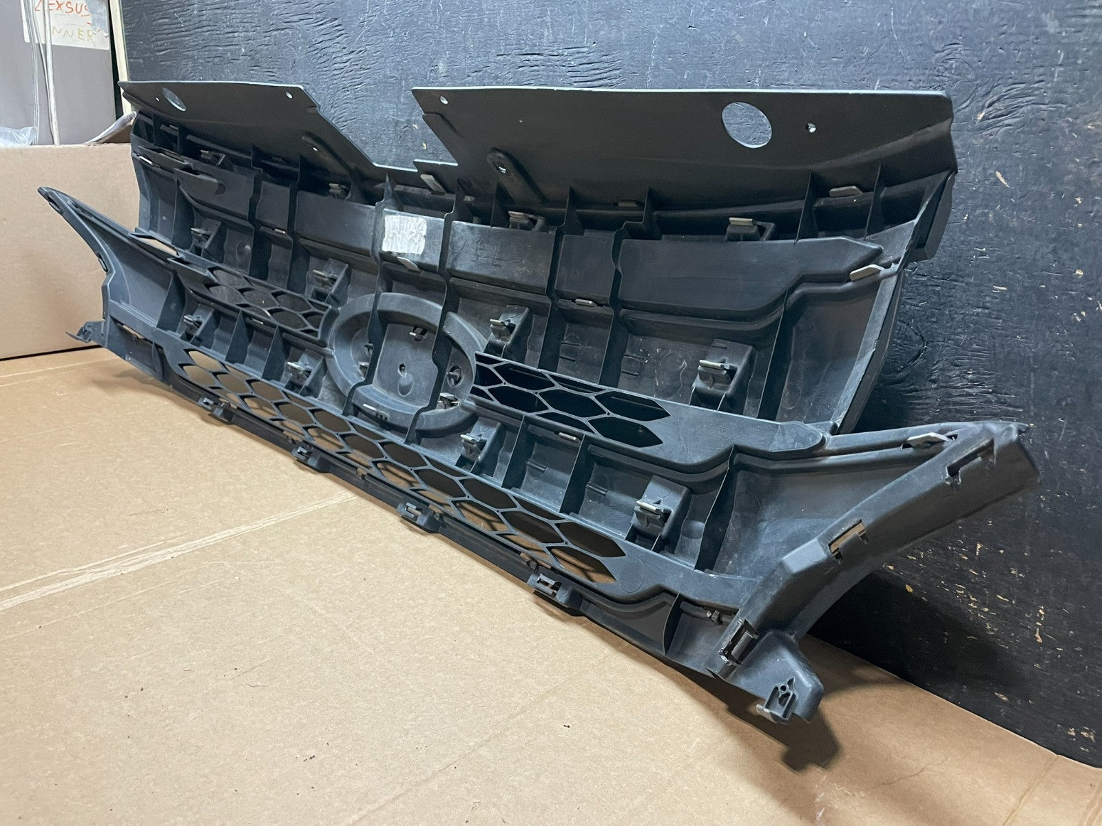 2011 2012 2013 Ford Edge Front Upper Chrome Grille Grill Oem z5720 DG7