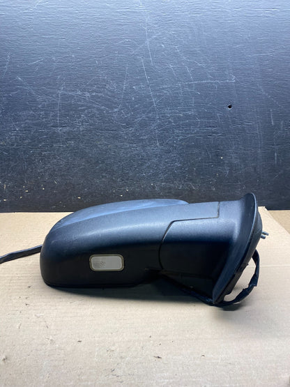 2007-2013 Chevrolet Tahoe Silverado Suburban Right Turn Signal Mirror AH9761 DW2